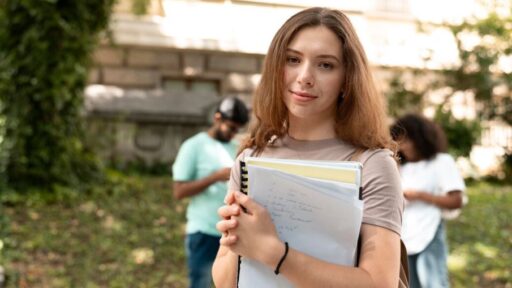 Status studenta po obronie – najważniejsze informacje