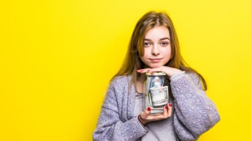 Zmiany na rynku pracy a edukacja – dofinansowania na studia łatwiej dostępne dzięki nowym przepisom
