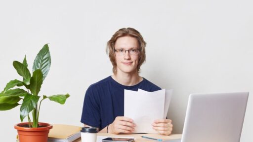 Status studenta po obronie – najważniejsze informacje