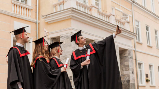 Czy Wyższa Szkoła Kształcenia Zawodowego to dobry wybór na studia