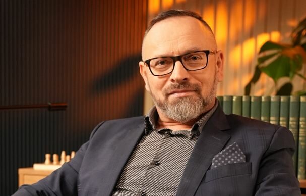 Najlepszy wykładowca na studiach licencjackich WSKZ – dr hab. Artur Ziółkowski numerem jeden w rankingu naszych studentów