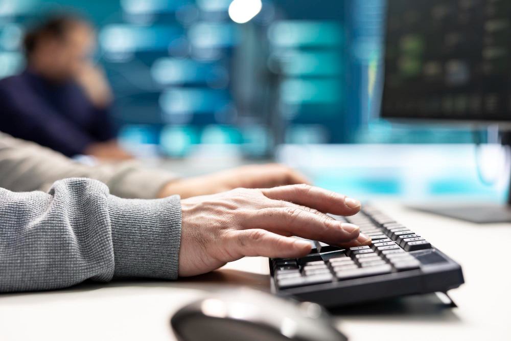 Centrum ds. Dezinformacji i Cyberbezpieczeństwa WSKZ – inicjatywa naukowa wobec zagrożeń informacyjnych