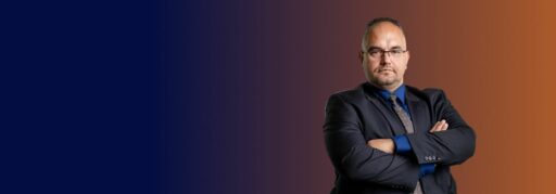 Od geopolityki po cyberprzestrzeń – czym zajmuje się dr Daniel Kasprzycki z WSKZ?