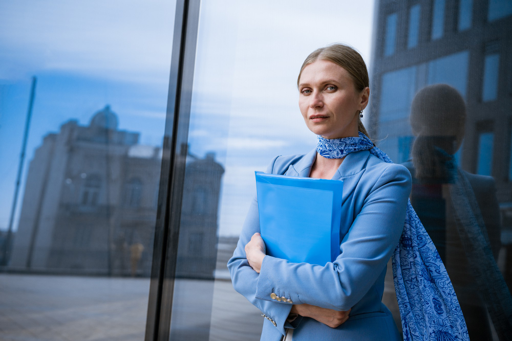 czym różni się prawnik od adwokata - zakres pracy